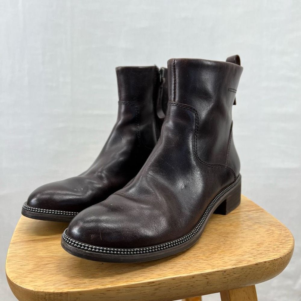 FRANCO SARTO Womens Brown Pull Tab Round Toe Stacked Heel Leather Booties 6M